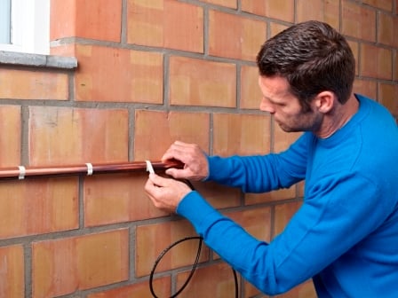 Pipe Freeze Protection Saves Water-Blog